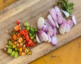 Foto langkah ke 3 dari resep Ayam Goreng Tepung Cabe Bawang.