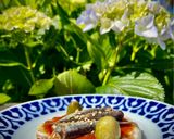 Foto del paso 3 de la receta Tosta de sardinillas con mermelada dulce de tomate y alcaparrones