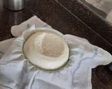 A picture of step 3 of Kesar Elaichi shrikhand.