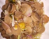 Hình bước làm 2 của món Cải muối sả tắc