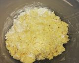 Foto del passaggio 1 della ricetta Crostata alle fragole con crema pasticcera