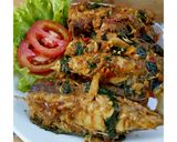 Foto langkah ke 5 dari resep Cakalang Rica Kemangi.