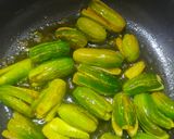 A picture of step 1 of Kundru ki sabzi.