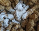 Foto langkah ke 2 dari resep Kacang tanah kukus.