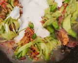Foto langkah ke 4 dari resep Bunga Turi Kecombrang Kuah Santan.