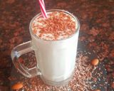 A picture of step 4 of Dry fruit banana smoothie.