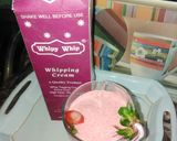 A picture of step 2 of Strawberry cream shake.