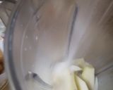 A picture of step 2 of Apple Creamy Shake🍎.