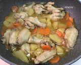 Foto del paso 2 de la receta Alitas de pollo con cerveza en Wok