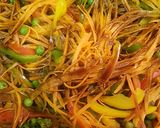 A picture of step 8 of Chicken chowmein.