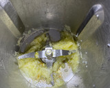 Foto del paso 2 de la receta: Salsa al roquefort. Robot Mambo cecotec