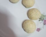 Foto langkah ke 4 dari resep Bola bola singkong.