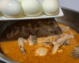Foto langkah ke 4 dari resep Gulai Ayam & Telur Praktis.