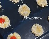 Foto langkah ke 5 dari resep Strawberry sesame Cookies.