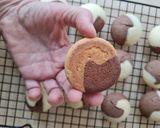 Foto del paso 10 de la receta: Galletas bicolor 🍭