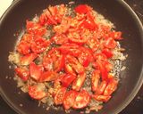 Kövér porcsinból lecsó bulgurral recept fázis 2 fotója
