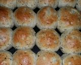 Foto del paso 8 de la receta: Pancitos de orégano y cebolla