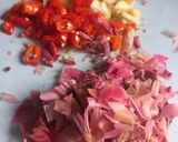 Foto langkah ke 1 dari resep Ayam Suwir Kecombrang.