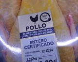 Foto del paso 1 de la receta: Pollo al Ast con Romero, tomillo, hierbabuena, perejil, clavo, 🍋 y especias Cajún