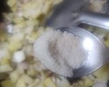 A picture of step 2 of Maggi.