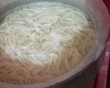 A picture of step 1 of Hakka noodles.