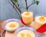 A picture of step 8 of Mango Pudding with jelly 😋.