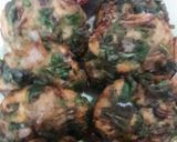 A picture of step 7 of Palak bread vada.