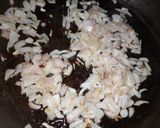 A picture of step 1 of Handi Dum kabab.