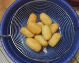 Foto langkah ke 5 dari resep Gemblong manis gurih.