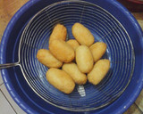 Foto langkah ke 5 dari resep Gemblong manis gurih.