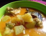 Foto langkah ke 3 dari resep Kari Ayam Kentang.