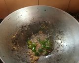 A picture of step 2 of Dubki Aloo ki Sabji.