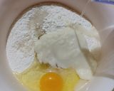 Foto langkah ke 1 dari resep Donat Maizena.
