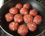 Foto del paso 3 de la receta: Albóndigas sin huevo rellenas de queso en caldillo de chipotle