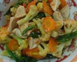 Foto langkah ke 4 dari resep Capcay Seafood.