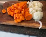 Foto del paso 1 de la receta: Costilla a la cacerola