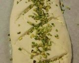 Foto del passaggio 5 della ricetta Pane ai pistacchi #cookpad #ciaksicucina