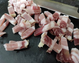 Foto del paso 5 de la receta: Alcachofas al Wok con Panceta y Morcilla Patatera en Salsa de Tomate