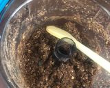 A picture of step 5 of Date Protein Bars.
