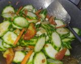 Foto langkah ke 2 dari resep Tumis Oyong Wortel (Menu Sahur Simple).