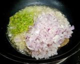 A picture of step 3 of Palak Paneer.