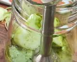 Foto del paso 2 de la receta Gazpacho de pepino con kéfir y salmón ahumado