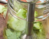 Foto del paso 2 de la receta: Gazpacho de pepino con kéfir y salmón ahumado
