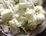 A picture of step 3 of Snake gourd seeds sabzi.