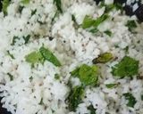 A picture of step 3 of Tawa Mustard mint rice.