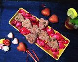 A picture of step 4 of Beetroot heart shape cutlet.