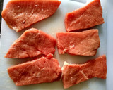 Foto del paso 1 de la receta: Escalopines de ternera con salsa de champiñones