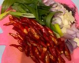 Foto langkah ke 1 dari resep Sayur Tahu Kecap.