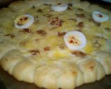 صورة لخطوة 3 من وصفة بيتزا بصلصة بيضاء 🍕🧀👌