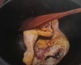Une image de l'étape 1 de Tajine de poulet simple et délicieux.